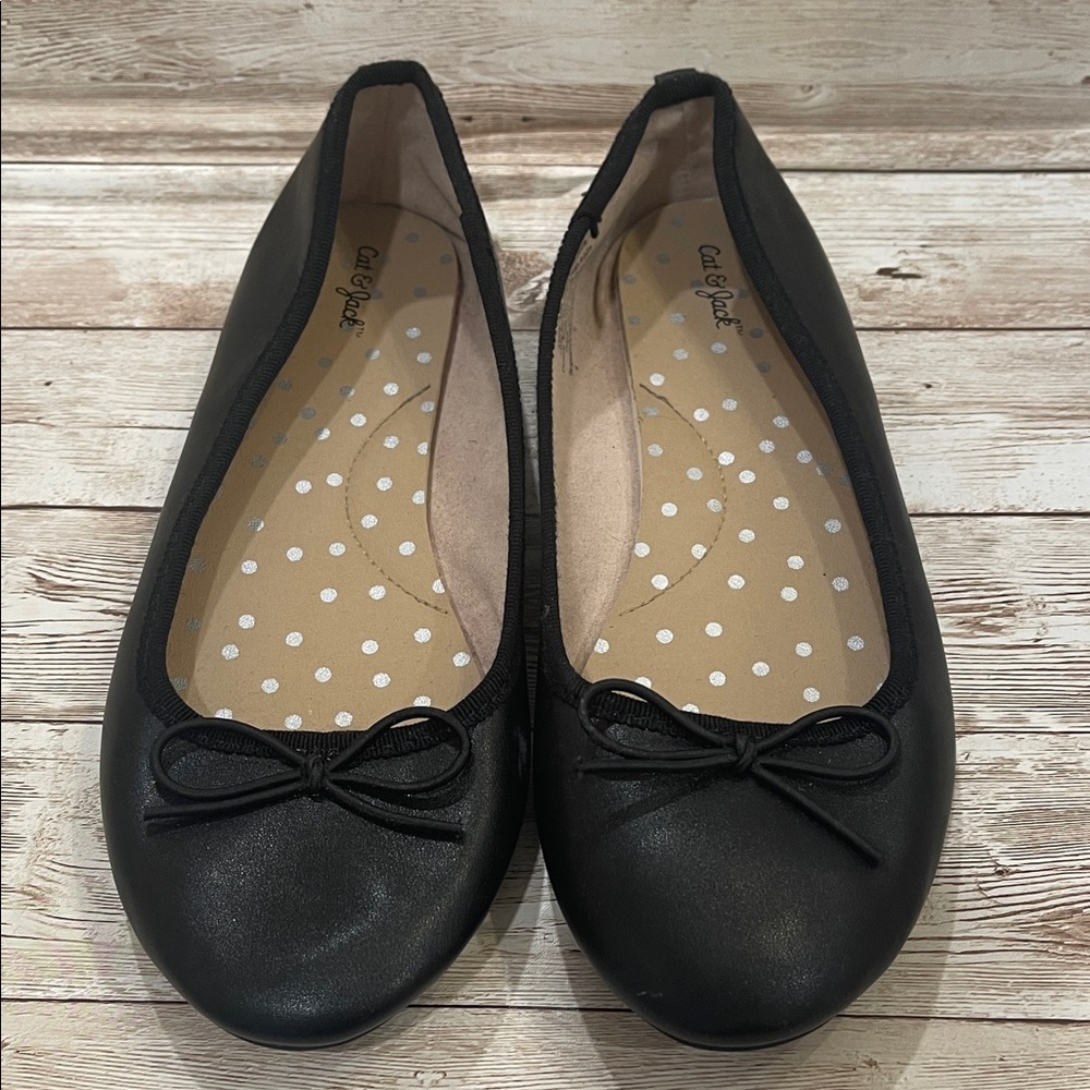 Cat & Jack Black Ballet Flats with Bow Preloved - Picture 1 of 7